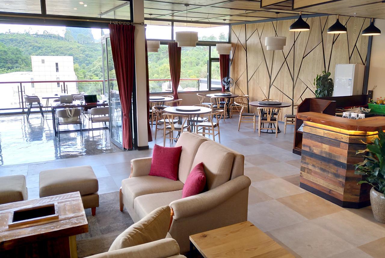 The Bamboo Leaf Yangshuo Hotel Bagian luar foto